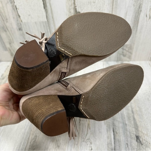 Vince Camuto Hayzee Tan Suede Fringe Ankle Boots with Stacked Heel #646 - Picture 11 of 11